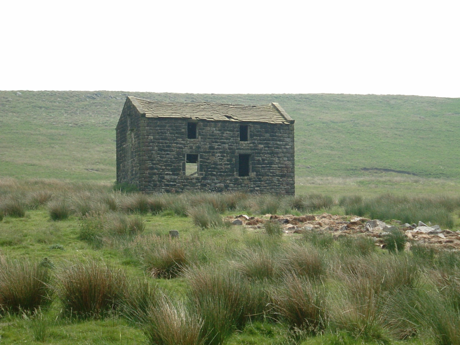 An old barn off the Pennine Bridleway