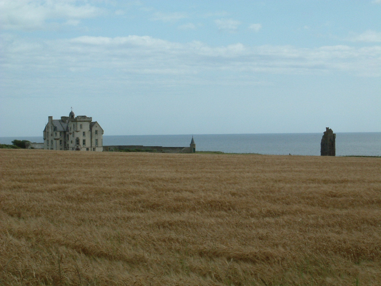 Keiss Castle and Old Keiss Castle