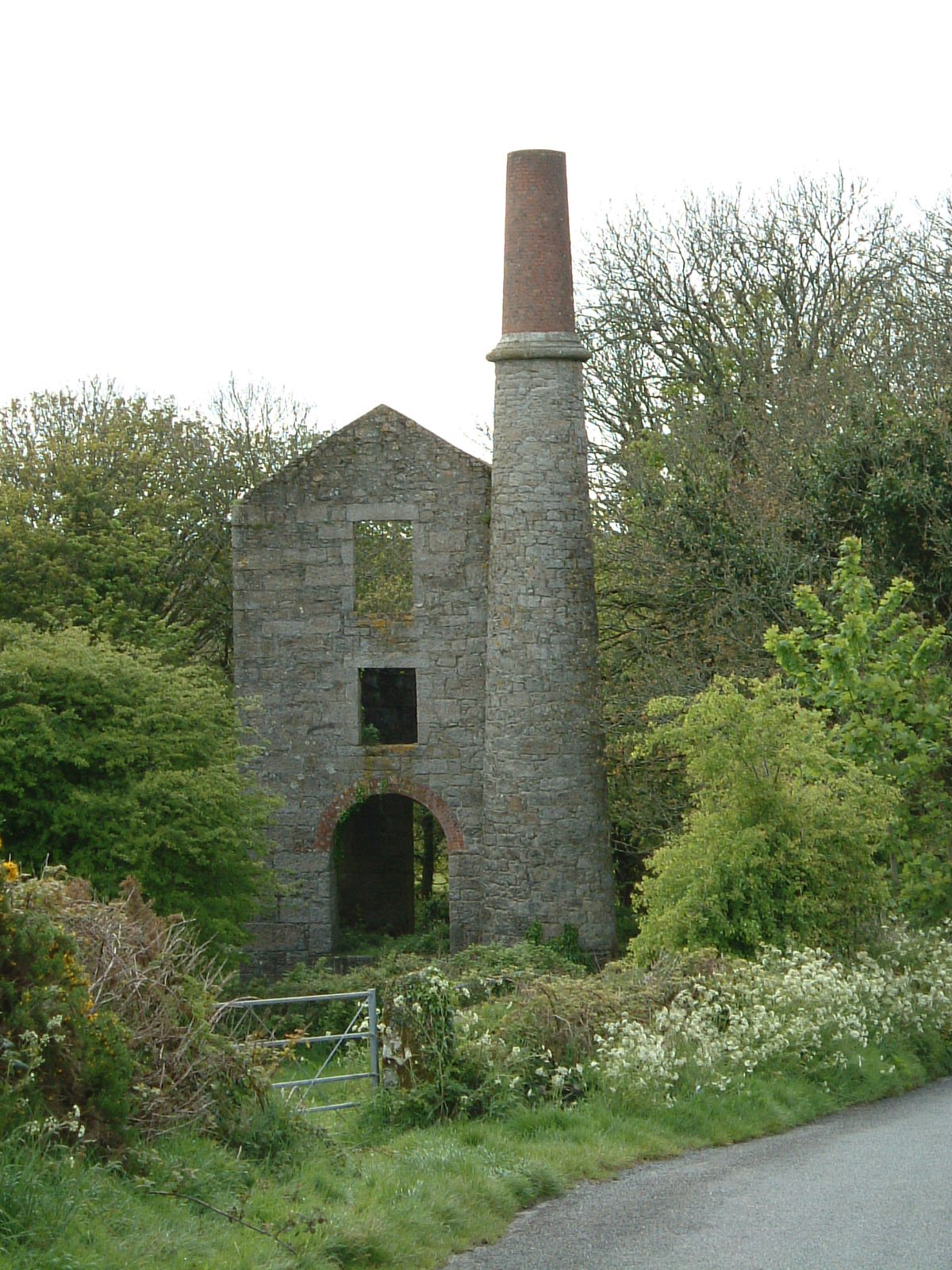 A tin mine south of Porkellis