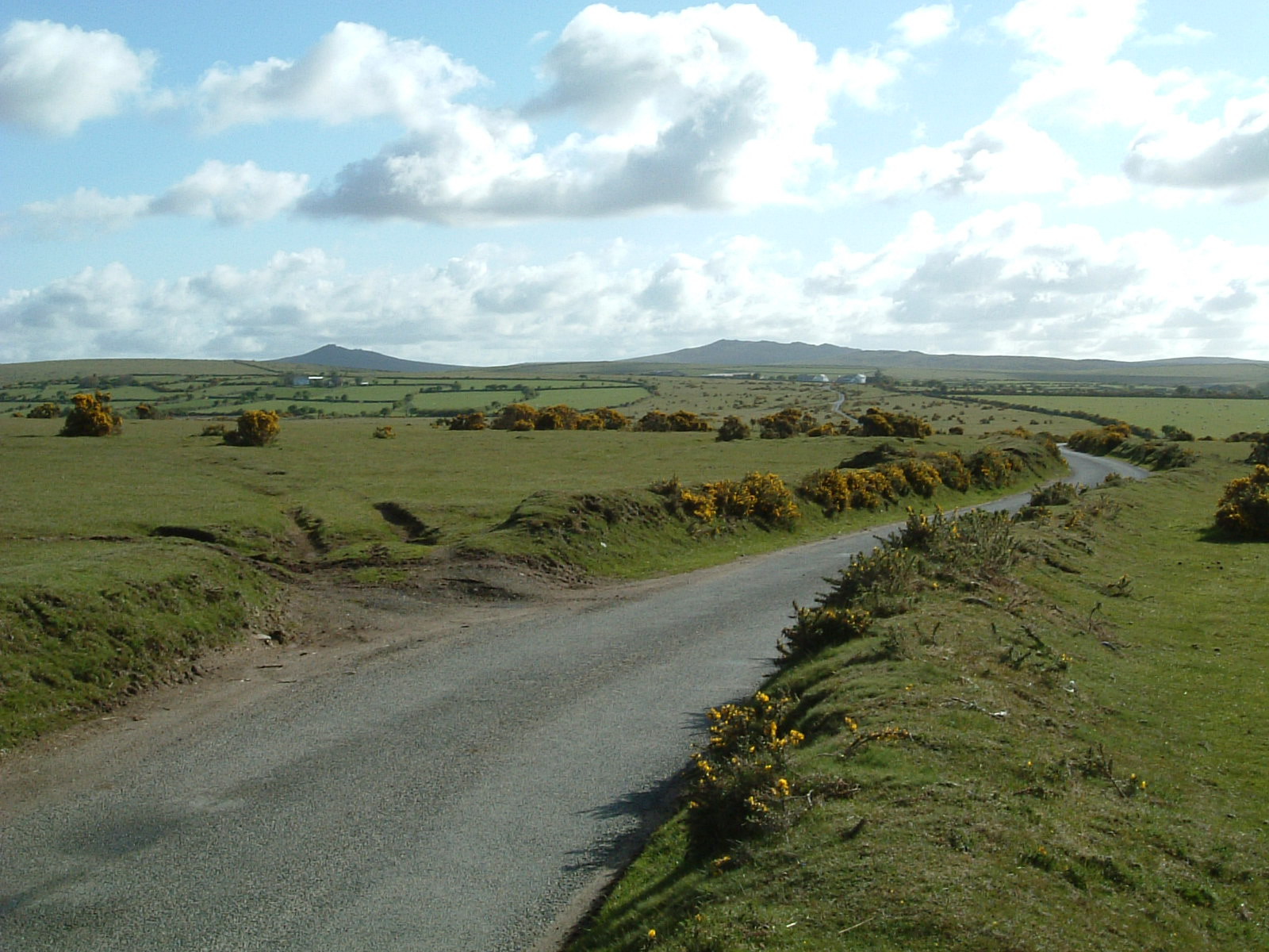 The road to Bodmin Moor across Lady Down