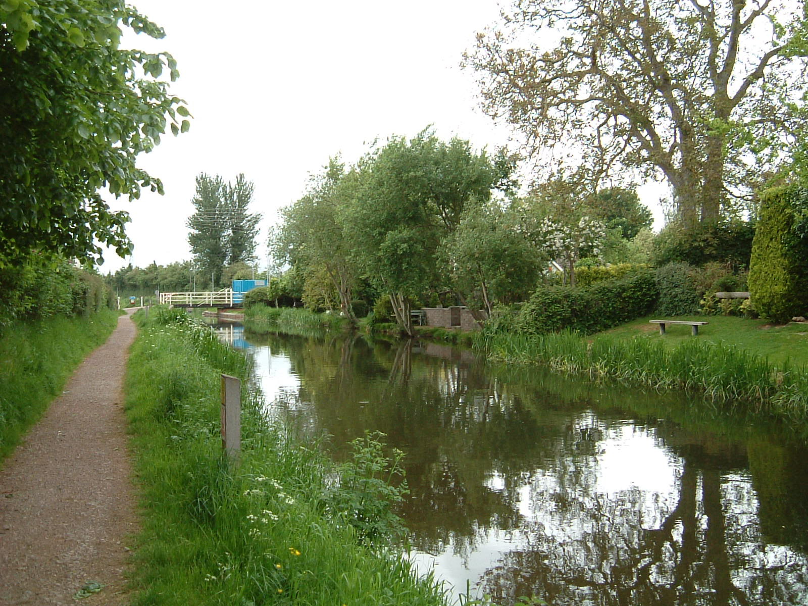 The Bridgwater and Taunton Canal