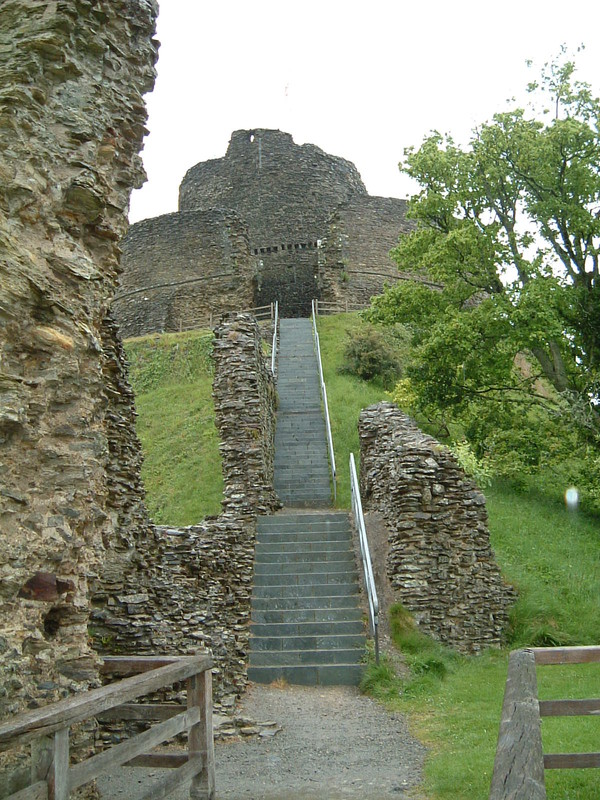 Looking up towards the keep of Launceston Castle