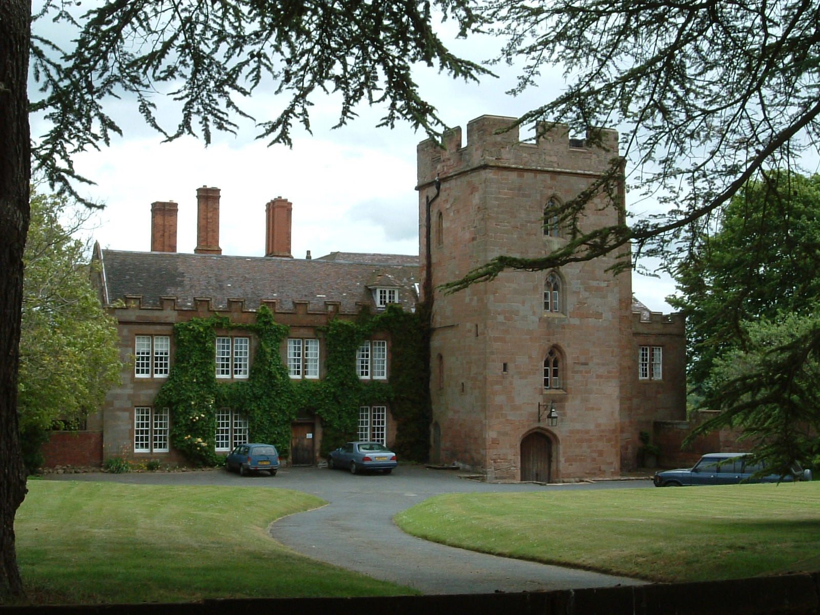 Holt Castle