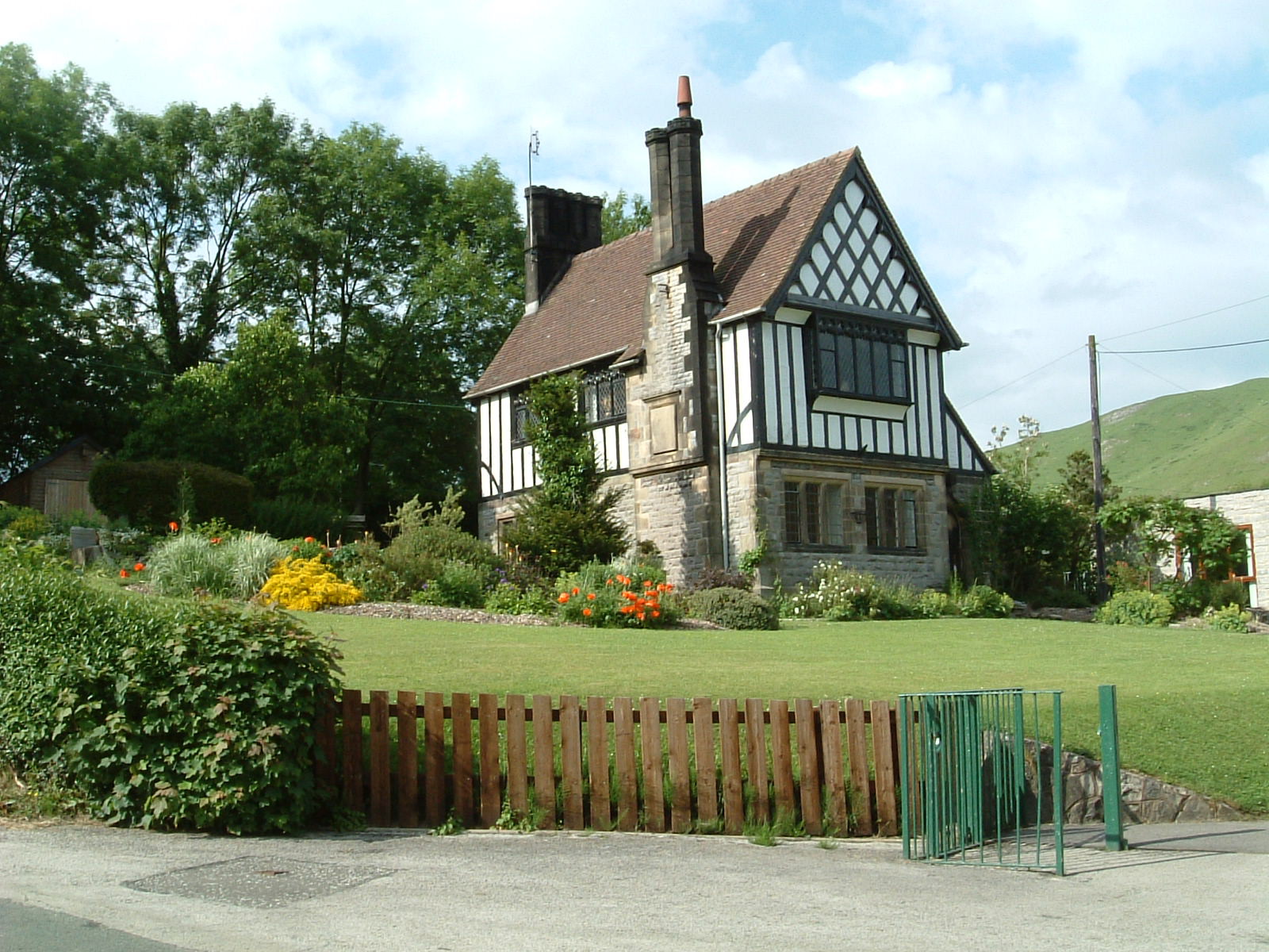 Cottages in Ilam