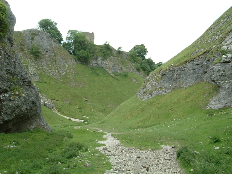 Cave Dale and Peveril Castle